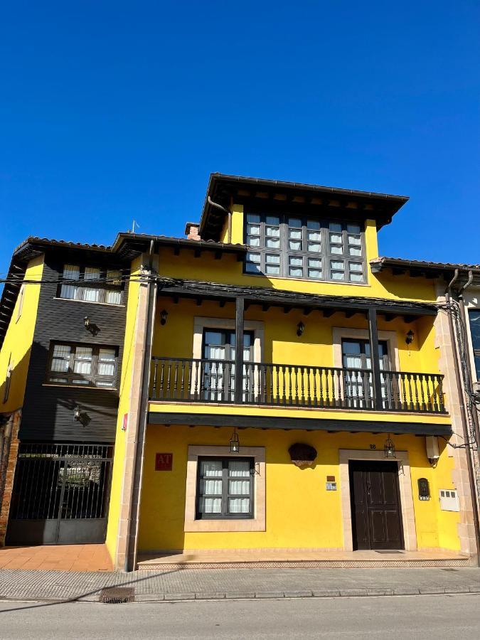 Apartamentos Turisticos Paseo De La Alameda Villaviciosa  Zewnętrze zdjęcie