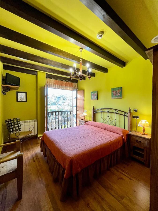 Apartamentos Turisticos Paseo De La Alameda Villaviciosa  Zewnętrze zdjęcie