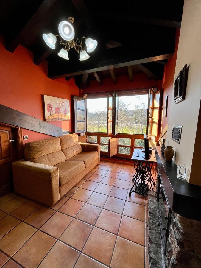 Apartamentos Turisticos Paseo De La Alameda Villaviciosa  Zewnętrze zdjęcie