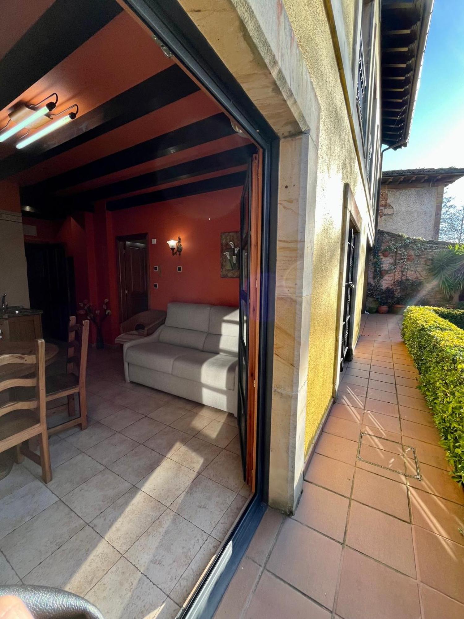 Apartamentos Turisticos Paseo De La Alameda Villaviciosa  Zewnętrze zdjęcie